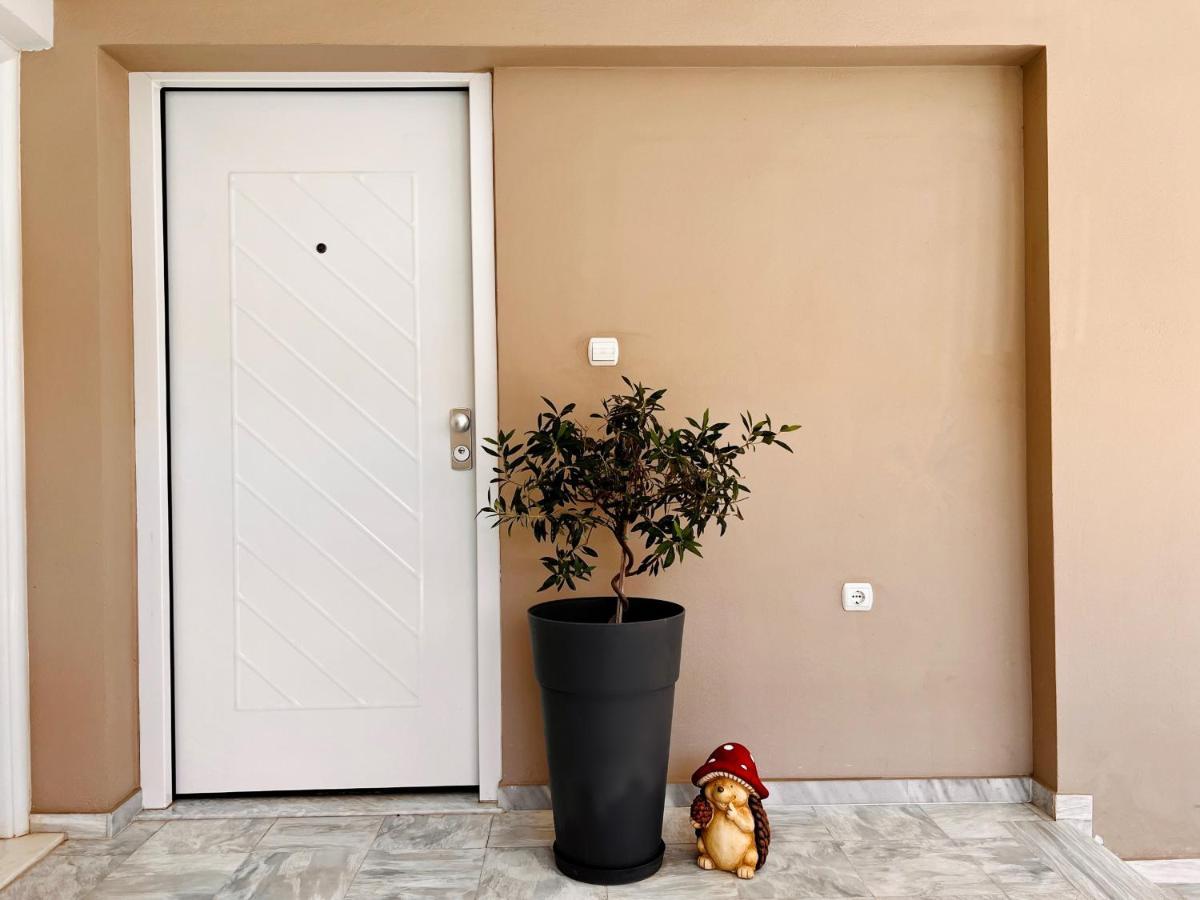 Vasilias Home Near Ath Airport Коропион Экстерьер фото